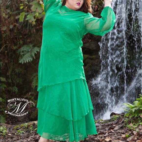 VINTAGE 70s Green Chiffon Gown Plus Size - Picture 3 of 3